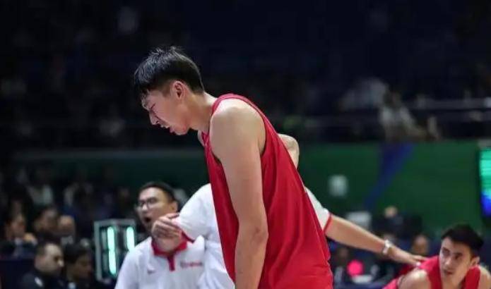  赵继伟为什么不上场 